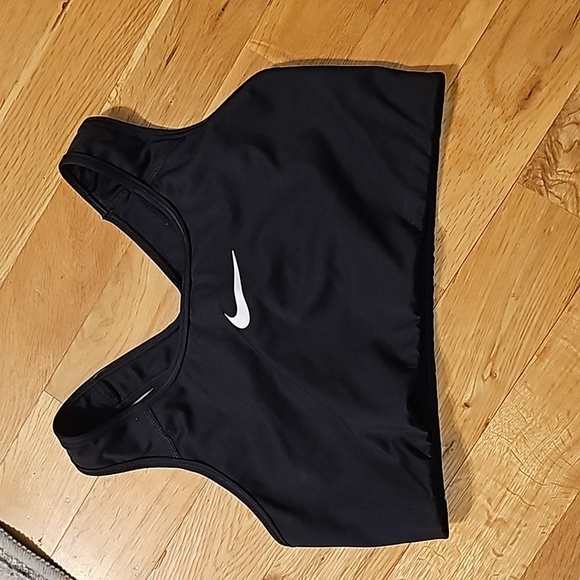 Nike Dri-FIT Swoosh Bra - Picture 1 of 5